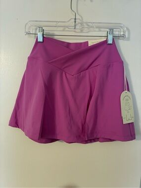 Logilates Purple Athletic Skort with V-Waistband and Slit Skirt